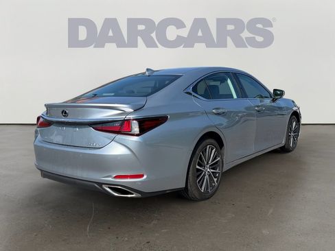 Used 2022 Lexus ES 350 w/ Premium Package FWD image 5