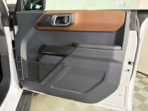Used 2024 Ford Bronco Outer Banks image 15