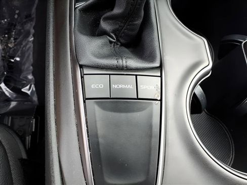 Certified 2023 Toyota Camry SE image 20