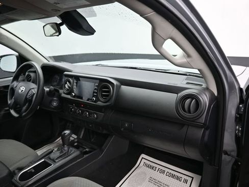 Used 2020 Toyota Tacoma SR w/ SX Package image 8