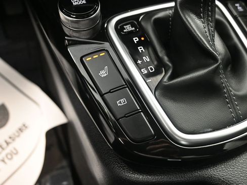 Certified 2025 Kia Seltos S image 25