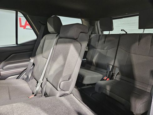Certified 2025 Toyota 4Runner SR5 AWD/4WD image 37