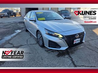 Used 2023 Nissan Altima 2.5 SV video 1