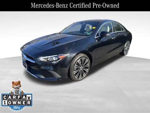 Used 2023 Mercedes-Benz CLA 250 4MATIC image 3
