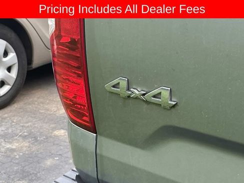 Used 2019 Toyota Tundra SR5 w/ SR5 Upgrade Package AWD/4WD image 8