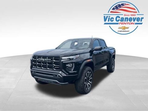 Used 2026 GMC Canyon AT4 w/ Technology Plus Package AWD/4WD image 1