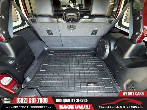 Used 2021 Jeep Wrangler Unlimited Rubicon AWD/4WD image 34