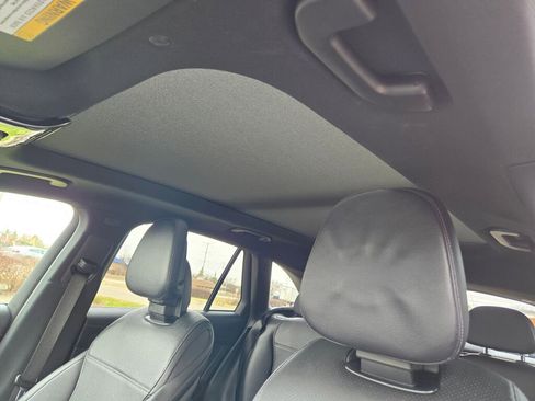 Used 2023 Mercedes-Benz GLC 300 4MATIC image 28