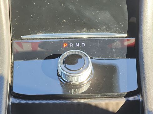 Used 2025 Jeep Grand Cherokee L Laredo AWD/4WD image 14