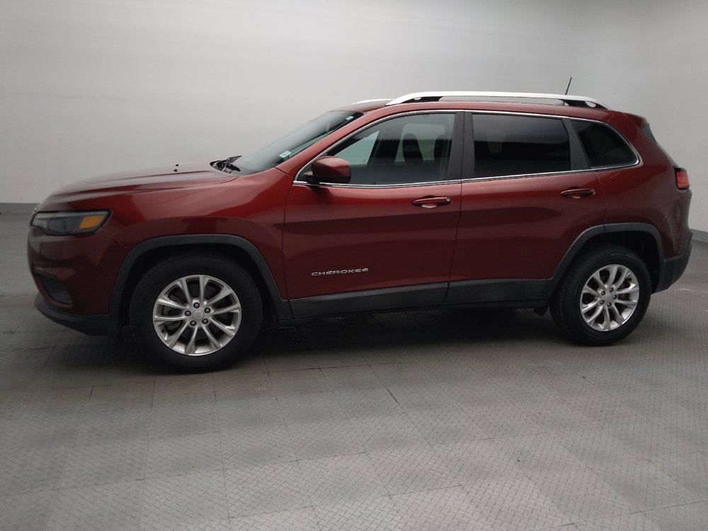 Used 2019 Jeep Cherokee Latitude w/ Popular Appearance Group FWD image 2