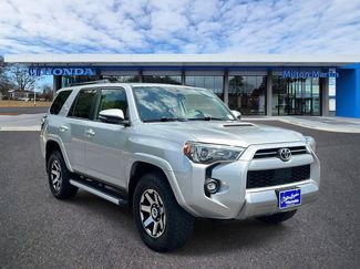 Used 2022 Toyota 4Runner TRD Off-Road Premium w/ Moonroof Package AWD/4WD video 1