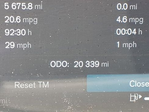 Used 2024 Volvo XC90 B6 Plus w/ Protection Package Premier image 29