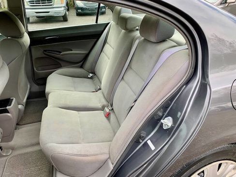 Used 2011 Honda Civic DX-VP image 22