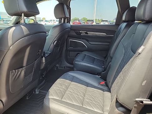 Used 2023 Kia Telluride SX X-Pro AWD/4WD image 17