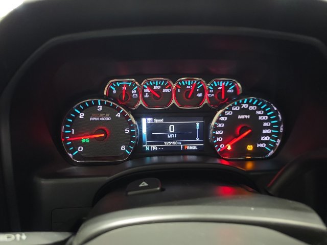 Used 2017 Chevrolet Silverado 1500 LT w/ All Star Edition AWD/4WD image 7
