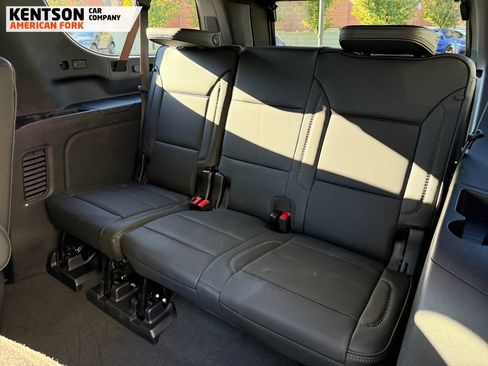 Used 2025 GMC Yukon XL Denali w/ LPO, Floor Liner Package image 38