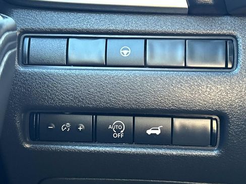 Certified 2023 Nissan Rogue SV w/ SV Premium B Package AWD/4WD image 20