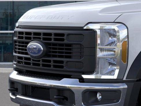 New 2026 Ford F450 XL w/ 360-Degree Camera Package image 19