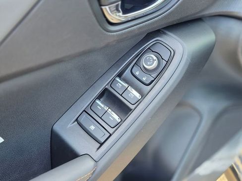 New 2026 Subaru Crosstrek 2.5i Limited image 17