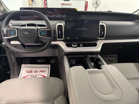 New 2026 Ford Expedition Max Active RWD image 14