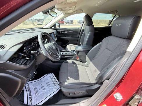 Used 2022 Buick Envision Preferred AWD/4WD image 15