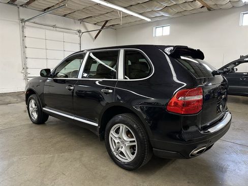 Used 2008 Porsche Cayenne image 5
