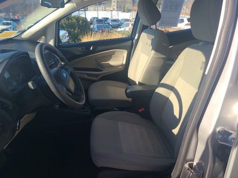 Used 2021 Ford EcoSport S image 16