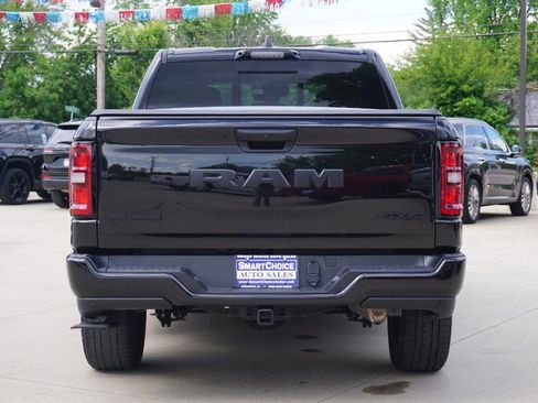 Used 2025 RAM 1500 Big Horn AWD/4WD image 4