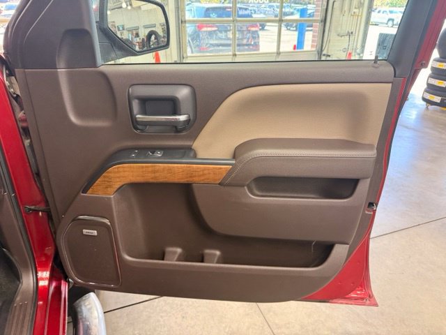 Used 2018 Chevrolet Silverado 1500 LTZ w/ Sport Package AWD/4WD image 28