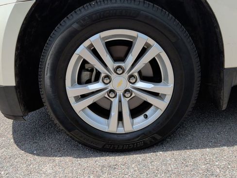 Used 2014 Chevrolet Equinox LT w/ Power Convenience Package FWD image 5