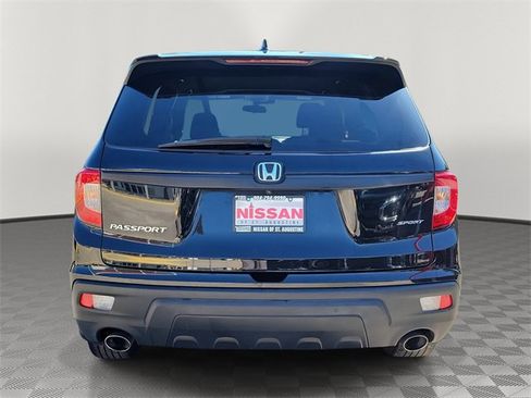 Used 2021 Honda Passport Sport image 3