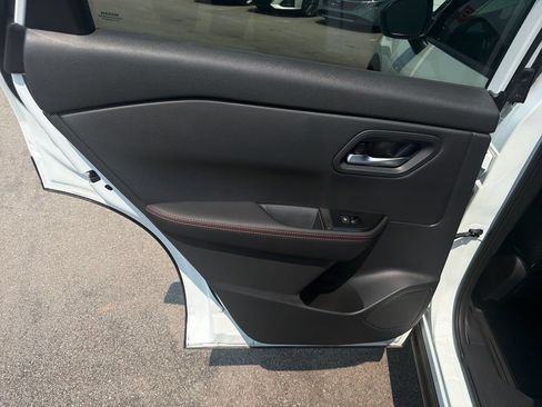Certified 2026 Nissan Rogue SV AWD/4WD image 35