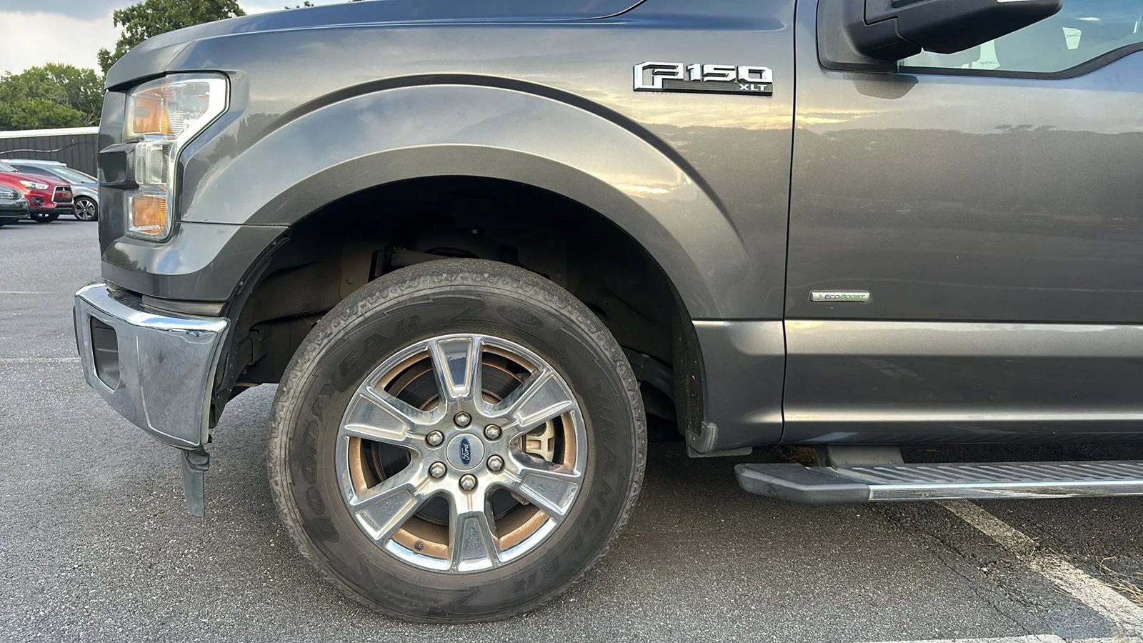 Used 2017 Ford F150 XLT w/ Equipment Group 302A Luxury RWD image 25