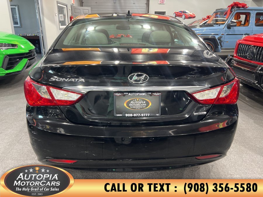 Used 2012 Hyundai Sonata Limited FWD image 5