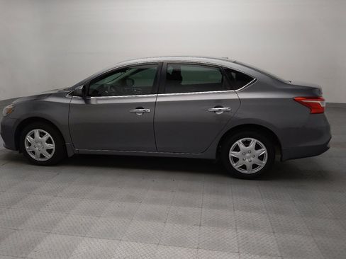 Used 2017 Nissan Sentra SV FWD image 3