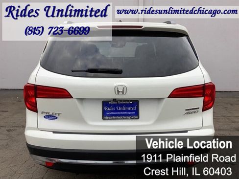 Used 2018 Honda Pilot Touring image 5