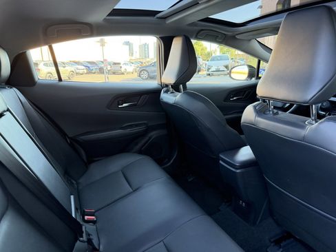 Used 2024 Toyota Prius XLE image 34