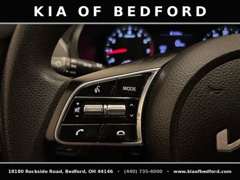Certified 2023 Kia Seltos LX AWD/4WD image 18