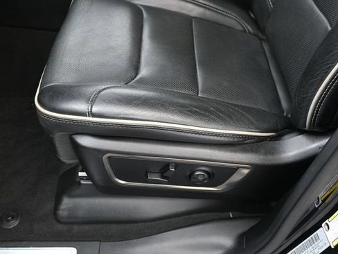 Used 2019 RAM 1500 Limited AWD/4WD image 13