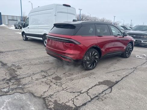 New 2026 Lincoln Nautilus Reserve w/ Jet Appearance Package image 4