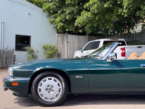 Used 1996 Jaguar XJS 4.0 Convertible RWD image 11