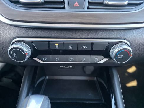 Used 2023 Nissan Altima 2.5 SV image 53