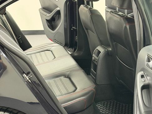 Used 2014 Volkswagen Jetta GLI Autobahn FWD image 10