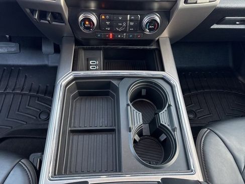 Used 2019 Ford F450 Platinum image 30