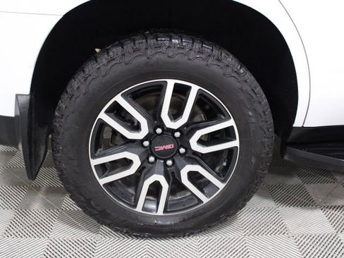 Used 2021 GMC Yukon AT4 image 50