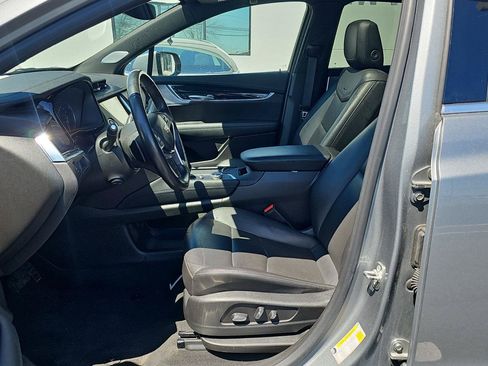 Used 2024 Cadillac XT5 Premium Luxury AWD/4WD image 7