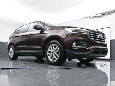 Used 2022 Ford Edge SEL w/ Convenience Package image 30