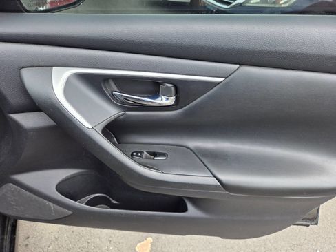 Used 2017 Nissan Altima 2.5 S w/ Power Driver Seat Package image 13