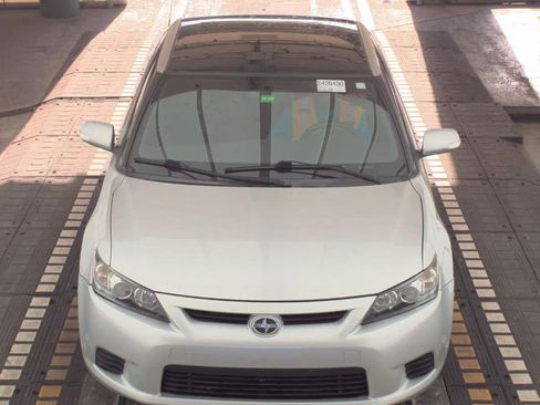 Used 2011 Scion tC image 2