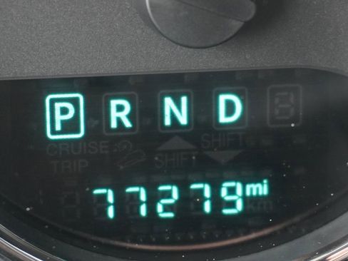 Used 2018 Jeep Wrangler Unlimited Sahara w/ Max Tow Package image 14